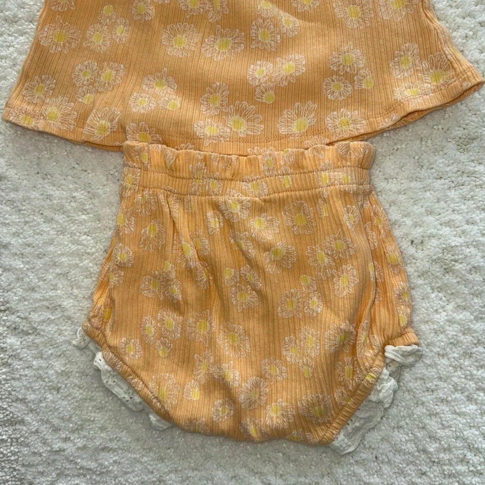 Rachel Zoe Sherbert Orange and Daisy Yellow Floral Baby Set